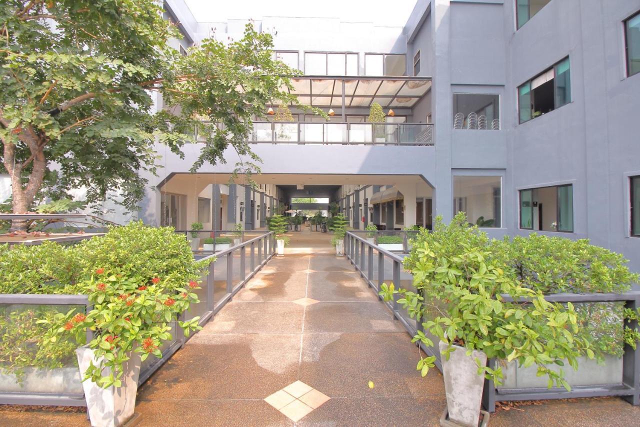 Anda Bangkok Hotel Exterior photo